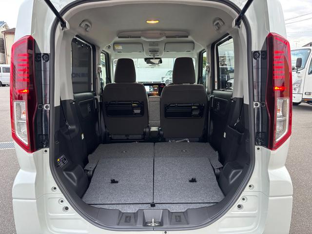 スペーシア ＨＹＢＲＩＤ　Ｘ　全方位カメラナビ／メーカー保証　電動スライドドア／助手席アンダーボックス／電動格納ミラー／プッシュスタート／シートヒーター／前後誤発進抑制システム／リヤパーキングセンサー／アイドリングストップ／横滑り防止機能／フロアマット（59枚目）