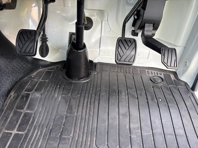 キャリイトラック KCエアコン・パワステ 7型(30枚目)