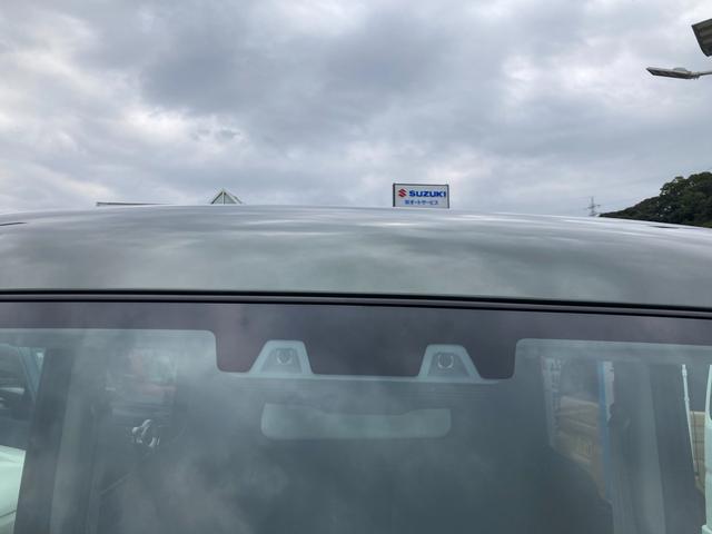 エブリイ ＰＡリミテッド　６型　　デモカー使用車　パートタイム４ＷＤ　デュアルカメラブレーキサポート（前後衝突軽減ブレーキ）　パートタイム４ＷＤ　キーレスエントリー　スピーカー一体型純正ラジオ　フロントパワーウィンドウ　オートライト　アクセサリーソケット（4枚目）