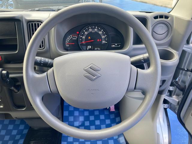 エブリイ ＰＡ　６型　　デモカー使用車　前後衝突軽減ブレーキ　ラジオ　デュアルカメラブレーキサポート（前後衝突軽減ブレーキ）　スピーカー一体型純正ラジオ　エアコン　パワーステアリング　アクセサリーソケット　集中ドアロック　アイドリングストップ（5枚目）