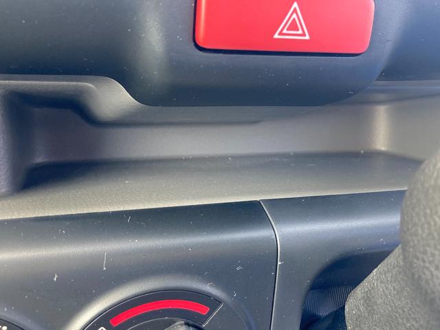 エブリイ ＰＡ　６型　　デモカー使用車　前後衝突軽減ブレーキ　ラジオ　デュアルカメラブレーキサポート（前後衝突軽減ブレーキ）　スピーカー一体型純正ラジオ　エアコン　パワーステアリング　アクセサリーソケット　集中ドアロック　アイドリングストップ（21枚目）