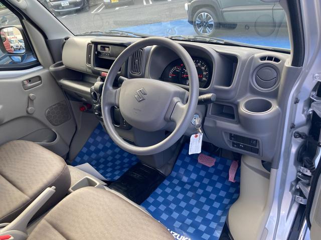 エブリイ ＰＡ　６型　　デモカー使用車　前後衝突軽減ブレーキ　ラジオ　デュアルカメラブレーキサポート（前後衝突軽減ブレーキ）　スピーカー一体型純正ラジオ　エアコン　パワーステアリング　アクセサリーソケット　集中ドアロック　アイドリングストップ（28枚目）