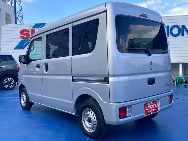 エブリイ ＰＡ　６型　　デモカー使用車　前後衝突軽減ブレーキ　ラジオ　デュアルカメラブレーキサポート（前後衝突軽減ブレーキ）　スピーカー一体型純正ラジオ　エアコン　パワーステアリング　アクセサリーソケット　集中ドアロック　アイドリングストップ（47枚目）