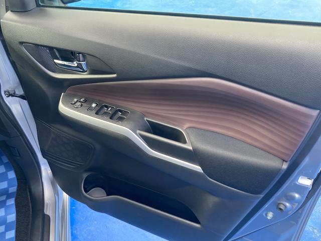 ソリオバンディット バンディット　ＨＹＢＲＩＤ　ＭＶ　２型　　全方位ナビ　ＥＴＣ　デュアルカメラブレーキサポート（前後衝突軽減ブレーキ）　全方位モニター付メモリーナビゲーション（Ｂｌｕｅｔｏｏｔｈ対応）　ＥＴＣ　ＬＥＤヘッドライト　後席両側パワースライドドア　シートヒーター　ＡＣＣ（41枚目）