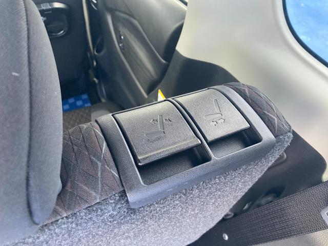 ソリオバンディット バンディット　ＨＹＢＲＩＤ　ＭＶ　２型　　全方位ナビ　ＥＴＣ　デュアルカメラブレーキサポート（前後衝突軽減ブレーキ）　全方位モニター付メモリーナビゲーション（Ｂｌｕｅｔｏｏｔｈ対応）　ＥＴＣ　ＬＥＤヘッドライト　後席両側パワースライドドア　シートヒーター　ＡＣＣ（45枚目）