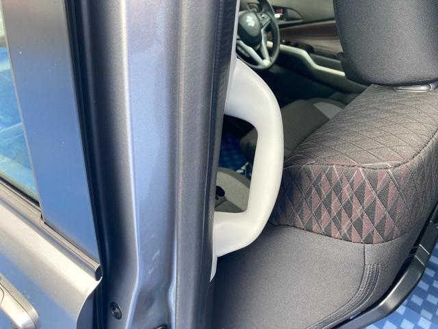 ソリオバンディット バンディット　ＨＹＢＲＩＤ　ＭＶ　２型　　全方位ナビ　ＥＴＣ　デュアルカメラブレーキサポート（前後衝突軽減ブレーキ）　全方位モニター付メモリーナビゲーション（Ｂｌｕｅｔｏｏｔｈ対応）　ＥＴＣ　ＬＥＤヘッドライト　後席両側パワースライドドア　シートヒーター　ＡＣＣ（56枚目）