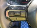 ステアリングオーディオスイッチ装備していますので、手を伸ばすことなく、お手元でオーディオの操作が可能です。運転操作に集中できます。