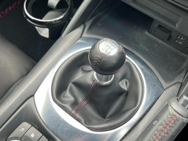 ロードスター Ｓスペシャルパッケージ　／６速ＭＴ／ＢＢＳ１６インチアルミ／社外マフラー／ＴＥＩＮ車高調／フルエアロ／純正ナビ／フルセグＴＶ／Ｂｌｕｅｔｏｏｔｈ対応／前後ドライブレコーダー／ＥＴＣ／スマートキー／ＬＥＤヘッド／車検整備付（15枚目）