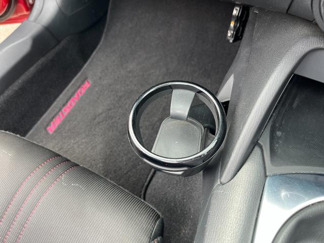 ロードスター Ｓスペシャルパッケージ　／６速ＭＴ／ＢＢＳ１６インチアルミ／社外マフラー／ＴＥＩＮ車高調／フルエアロ／純正ナビ／フルセグＴＶ／Ｂｌｕｅｔｏｏｔｈ対応／前後ドライブレコーダー／ＥＴＣ／スマートキー／ＬＥＤヘッド／車検整備付（32枚目）