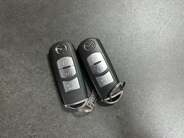 ロードスター Ｓスペシャルパッケージ　／６速ＭＴ／ＢＢＳ１６インチアルミ／社外マフラー／ＴＥＩＮ車高調／フルエアロ／純正ナビ／フルセグＴＶ／Ｂｌｕｅｔｏｏｔｈ対応／前後ドライブレコーダー／ＥＴＣ／スマートキー／ＬＥＤヘッド／車検整備付（40枚目）
