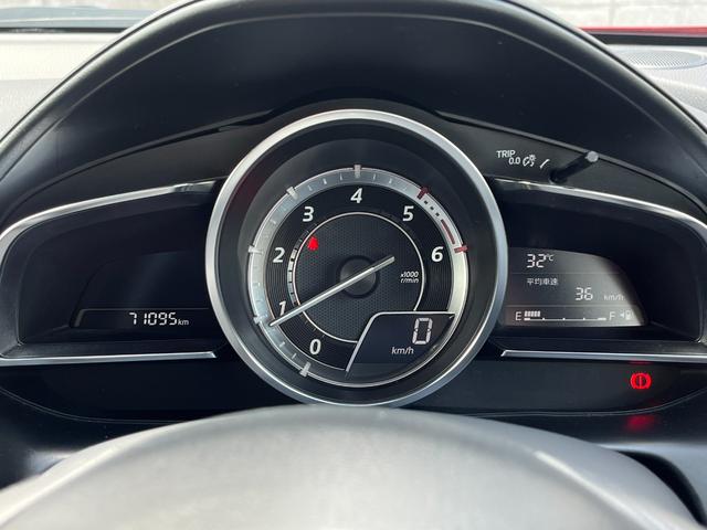ＣＸ－３ ＸＤ　ツーリング　／６速ＭＴ／純正ナビ／ＢＯＳＥスピーカー／フルセグＴＶ／バックカメラ／Ｂｌｕｅｔｏｏｔｈ対応／ＥＴＣ／クルーズコントロール／ブラインドスポットモニタリング／ＬＥＤヘッドライト／車検整備付（25枚目）
