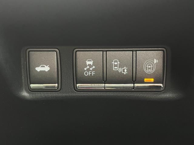 フーガ ２５０ＧＴ　／全方位運転支援システム／アラウンドビューモニター／純正ナビ／フルセグＴＶ／Ｂｌｕｅｔｏｏｔｈ対応／ドライブレコーダー／ＥＴＣ／スマートキー／メモリ付きパワーシートＬＥＤヘッドライト／車検令和９年４月（17枚目）