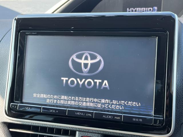 ノア ハイブリッドＸ　／純正９インチナビ／フルセグＴＶ／バックカメラ／Ｂｌｕｅｔｏｏｔｈ対応／フリップダウンモニター／両側パワースライドドア／ＥＴＣ／ドライブレコーダー／ＬＥＤヘッドライト／スマートキー／車検整備付（6枚目）