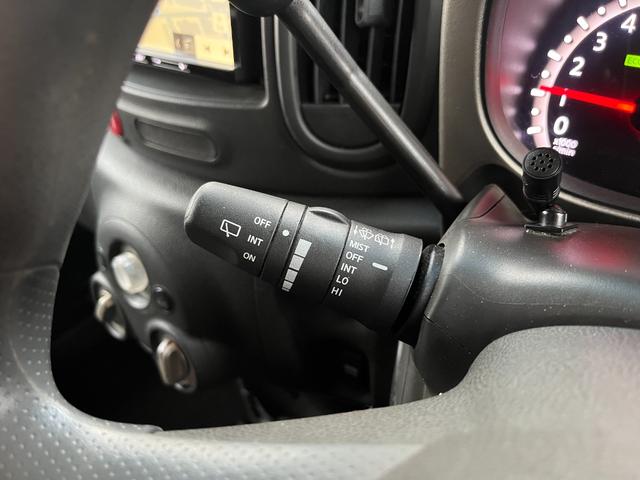 キューブ １５Ｘ　Ｍセレクション　／イクリプスナビ／フルセグＴＶ／Ｂｌｕｅｔｏｏｔｈ対応／ドライブレコーダー／ＥＴＣ／スマートキー／エンジンプッシュスタート／ＨＩＤヘッドランプ／車検整備付（21枚目）