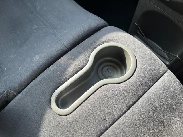 キューブ １５Ｘ　Ｍセレクション　／イクリプスナビ／フルセグＴＶ／Ｂｌｕｅｔｏｏｔｈ対応／ドライブレコーダー／ＥＴＣ／スマートキー／エンジンプッシュスタート／ＨＩＤヘッドランプ／車検整備付（30枚目）