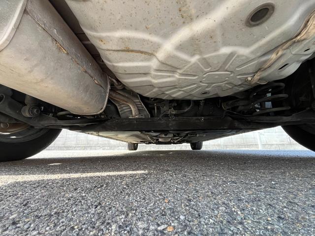 キューブ １５Ｘ　Ｍセレクション　／イクリプスナビ／フルセグＴＶ／Ｂｌｕｅｔｏｏｔｈ対応／ドライブレコーダー／ＥＴＣ／スマートキー／エンジンプッシュスタート／ＨＩＤヘッドランプ／車検整備付（60枚目）