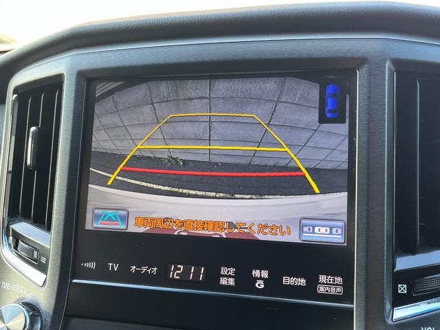 クラウンハイブリッド アスリートS ブラックスタイル /アドバンスドPKG/メーカー純正ナビ/フルセグTV/バックカメラ/Bluetooth対応/プリクラッシュセーフティ/レーダークルーズコントロール/シートヒーター/パワーシート/ETC/車検整備付(7枚目)