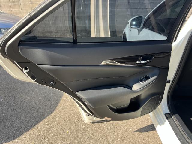 クラウンハイブリッド アスリートS ブラックスタイル /アドバンスドPKG/メーカー純正ナビ/フルセグTV/バックカメラ/Bluetooth対応/プリクラッシュセーフティ/レーダークルーズコントロール/シートヒーター/パワーシート/ETC/車検整備付(50枚目)