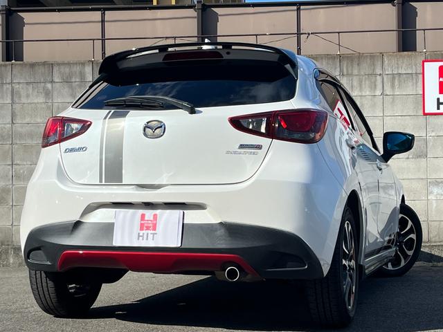 デミオ ＸＤツーリング　Ｌパッケージ　／スマートシティブレーキサポート／純正ナビ／Ｂｌｕｅｔｏｏｔｈ対応／バックカメラ／ドライブレコーダー／ＥＴＣ／ＬＥＤヘッドライト／純正１６インチアルミホイール／スマートキー／エンジンプッシュスタート（4枚目）