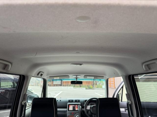 ムーヴコンテ カスタム　ＲＳ　１年保証（走行距離無制限）　ターボ　ＭＩＮＩＬＩＴＥ１５インチホイール　ＭＯＭＯハンドル　純正エンジンスターター　純正メモリーナビ　フルセグ　オートエアコン　オートライト　　ＨＩＤヘッドライト（38枚目）