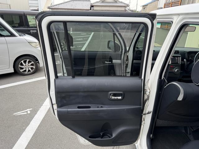 ムーヴコンテ カスタム　ＲＳ　１年保証（走行距離無制限）　ターボ　ＭＩＮＩＬＩＴＥ１５インチホイール　ＭＯＭＯハンドル　純正エンジンスターター　純正メモリーナビ　フルセグ　オートエアコン　オートライト　　ＨＩＤヘッドライト（47枚目）