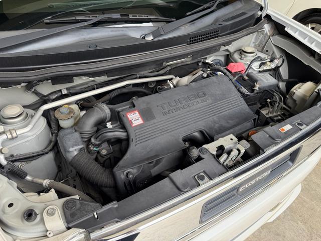 ムーヴコンテ カスタム　ＲＳ　１年保証（走行距離無制限）　ターボ　ＭＩＮＩＬＩＴＥ１５インチホイール　ＭＯＭＯハンドル　純正エンジンスターター　純正メモリーナビ　フルセグ　オートエアコン　オートライト　　ＨＩＤヘッドライト（48枚目）