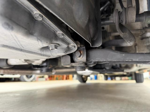 ムーヴコンテ カスタム　ＲＳ　１年保証（走行距離無制限）　ターボ　ＭＩＮＩＬＩＴＥ１５インチホイール　ＭＯＭＯハンドル　純正エンジンスターター　純正メモリーナビ　フルセグ　オートエアコン　オートライト　　ＨＩＤヘッドライト（53枚目）