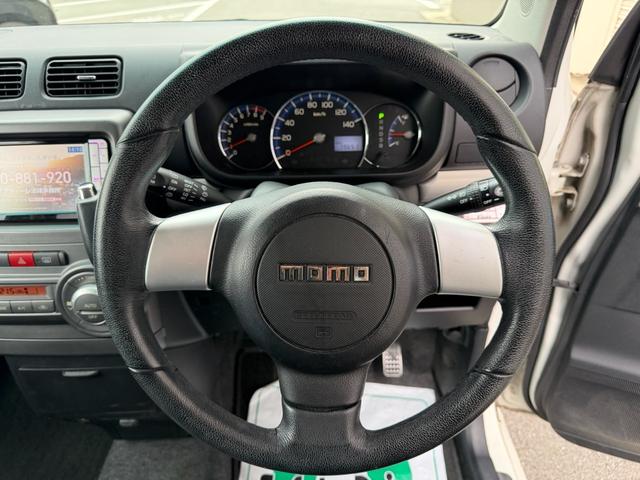 ムーヴコンテ カスタム　ＲＳ　１年保証（走行距離無制限）　ターボ　ＭＩＮＩＬＩＴＥ１５インチホイール　ＭＯＭＯハンドル　純正エンジンスターター　純正メモリーナビ　フルセグ　オートエアコン　オートライト　　ＨＩＤヘッドライト（62枚目）