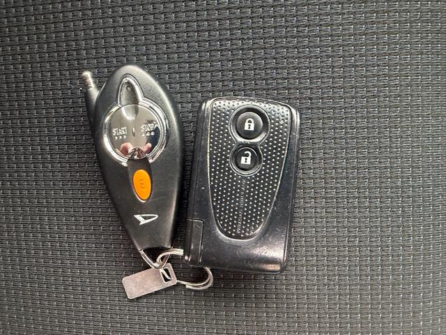 ムーヴコンテ カスタム　ＲＳ　１年保証（走行距離無制限）　ターボ　ＭＩＮＩＬＩＴＥ１５インチホイール　ＭＯＭＯハンドル　純正エンジンスターター　純正メモリーナビ　フルセグ　オートエアコン　オートライト　　ＨＩＤヘッドライト（68枚目）