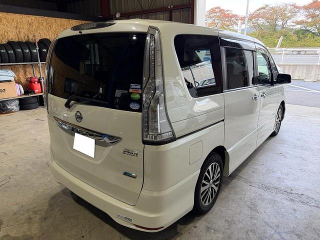 セレナ ハイウェイスター　Ｖセレクション＋セーフティ　ＳＨＶ　１年保証（走行距離無制限）　Ｓハイブリッド　両側パワースライドドア　純正８インチナビ　リアモニター　Ｂカメラ　ＥＴＣ　クルーズコントロール　ダブルオートエアコン　　プッシュスタート　ＬＥＤヘッドライト（15枚目）