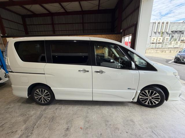 セレナ ハイウェイスター　Ｖセレクション＋セーフティ　ＳＨＶ　１年保証（走行距離無制限）　Ｓハイブリッド　両側パワースライドドア　純正８インチナビ　リアモニター　Ｂカメラ　ＥＴＣ　クルーズコントロール　ダブルオートエアコン　　プッシュスタート　ＬＥＤヘッドライト（17枚目）