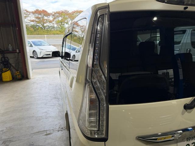 セレナ ハイウェイスター　Ｖセレクション＋セーフティ　ＳＨＶ　１年保証（走行距離無制限）　Ｓハイブリッド　両側パワースライドドア　純正８インチナビ　リアモニター　Ｂカメラ　ＥＴＣ　クルーズコントロール　ダブルオートエアコン　　プッシュスタート　ＬＥＤヘッドライト（23枚目）