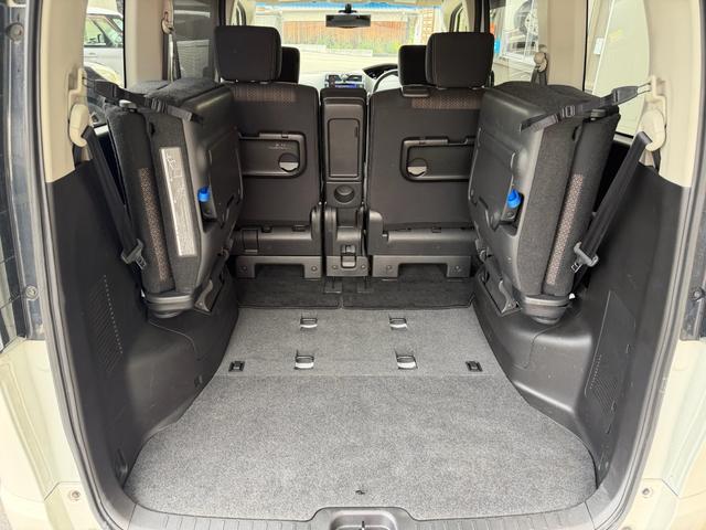 セレナ ハイウェイスター　Ｖセレクション＋セーフティ　ＳＨＶ　１年保証（走行距離無制限）　Ｓハイブリッド　両側パワースライドドア　純正８インチナビ　リアモニター　Ｂカメラ　ＥＴＣ　クルーズコントロール　ダブルオートエアコン　　プッシュスタート　ＬＥＤヘッドライト（40枚目）