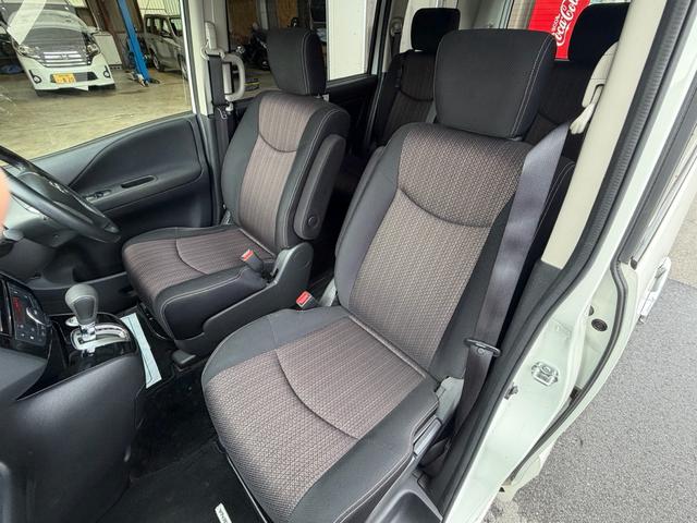 セレナ ハイウェイスター　Ｖセレクション＋セーフティ　ＳＨＶ　１年保証（走行距離無制限）　Ｓハイブリッド　両側パワースライドドア　純正８インチナビ　リアモニター　Ｂカメラ　ＥＴＣ　クルーズコントロール　ダブルオートエアコン　　プッシュスタート　ＬＥＤヘッドライト（44枚目）