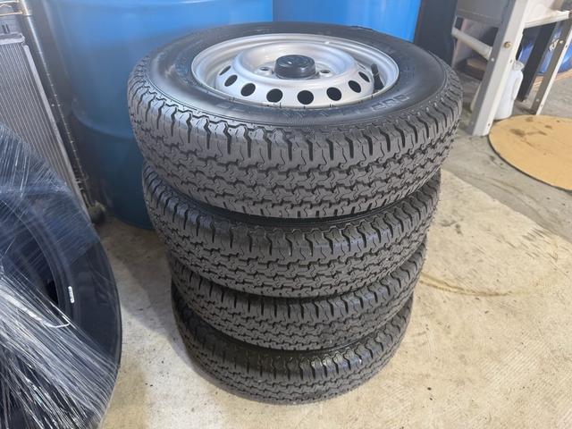 ハイゼットトラック ジャンボエクストラ　１年保証（走行距離無制限）　スマートアシスト　パートタイム４ＷＤ　ＣＶＴ（ＡＴ）　オーバーフェンダー　社外１５インチホイール　ホワイトリボン　社外メモリーナビ　Ｂカメラ　ＥＴＣ　ドライブレコーダー（19枚目）