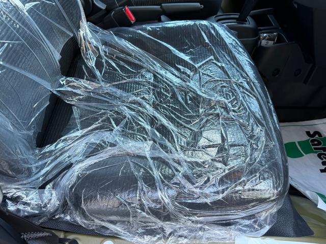 ハイゼットトラック ジャンボエクストラ　１年保証（走行距離無制限）　スマートアシスト　パートタイム４ＷＤ　ＣＶＴ（ＡＴ）　オーバーフェンダー　社外１５インチホイール　ホワイトリボン　社外メモリーナビ　Ｂカメラ　ＥＴＣ　ドライブレコーダー（42枚目）