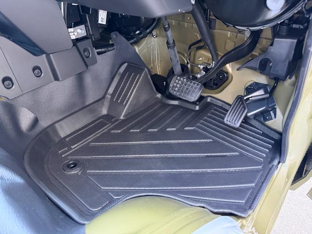 ハイゼットトラック ジャンボエクストラ　１年保証（走行距離無制限）　スマートアシスト　パートタイム４ＷＤ　ＣＶＴ（ＡＴ）　オーバーフェンダー　社外１５インチホイール　ホワイトリボン　社外メモリーナビ　Ｂカメラ　ＥＴＣ　ドライブレコーダー（43枚目）