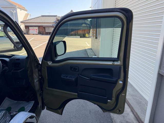 ハイゼットトラック ジャンボエクストラ　１年保証（走行距離無制限）　スマートアシスト　パートタイム４ＷＤ　ＣＶＴ（ＡＴ）　オーバーフェンダー　社外１５インチホイール　ホワイトリボン　社外メモリーナビ　Ｂカメラ　ＥＴＣ　ドライブレコーダー（45枚目）