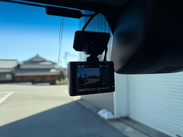 ハイゼットトラック ジャンボエクストラ　１年保証（走行距離無制限）　スマートアシスト　パートタイム４ＷＤ　ＣＶＴ（ＡＴ）　オーバーフェンダー　社外１５インチホイール　ホワイトリボン　社外メモリーナビ　Ｂカメラ　ＥＴＣ　ドライブレコーダー（71枚目）