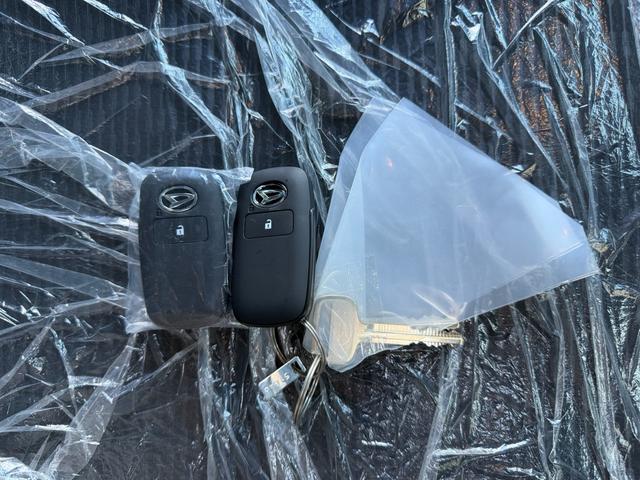 ハイゼットトラック ジャンボエクストラ　１年保証（走行距離無制限）　スマートアシスト　パートタイム４ＷＤ　ＣＶＴ（ＡＴ）　オーバーフェンダー　社外１５インチホイール　ホワイトリボン　社外メモリーナビ　Ｂカメラ　ＥＴＣ　ドライブレコーダー（72枚目）