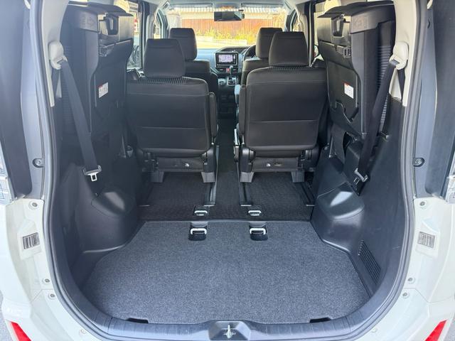 ヴォクシー ＺＳ　煌　１年保証（走行距離無制限）　ワンオーナー　寒冷地仕様　７人乗り　ダブルオートエアコン　両側パワースライドドア　社外メモリーナビ　リアモニター　Ｂカメラ　ＥＴＣ　フロントドライブレコーダー　サンシェード（41枚目）