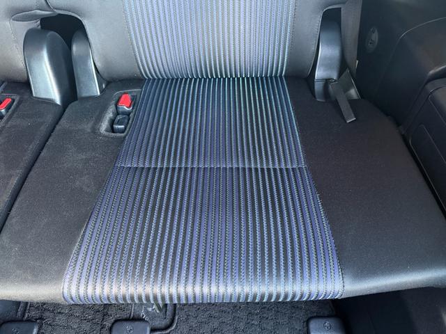 ヴォクシー ＺＳ　煌　１年保証（走行距離無制限）　ワンオーナー　寒冷地仕様　７人乗り　ダブルオートエアコン　両側パワースライドドア　社外メモリーナビ　リアモニター　Ｂカメラ　ＥＴＣ　フロントドライブレコーダー　サンシェード（54枚目）