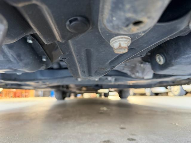 ヴォクシー ＺＳ　煌　１年保証（走行距離無制限）　ワンオーナー　寒冷地仕様　７人乗り　ダブルオートエアコン　両側パワースライドドア　社外メモリーナビ　リアモニター　Ｂカメラ　ＥＴＣ　フロントドライブレコーダー　サンシェード（59枚目）