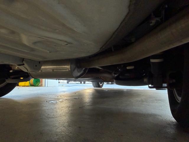 ヴォクシー ＺＳ　煌　１年保証（走行距離無制限）　ワンオーナー　寒冷地仕様　７人乗り　ダブルオートエアコン　両側パワースライドドア　社外メモリーナビ　リアモニター　Ｂカメラ　ＥＴＣ　フロントドライブレコーダー　サンシェード（61枚目）