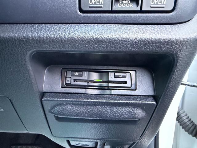 ヴォクシー ＺＳ　煌　１年保証（走行距離無制限）　ワンオーナー　寒冷地仕様　７人乗り　ダブルオートエアコン　両側パワースライドドア　社外メモリーナビ　リアモニター　Ｂカメラ　ＥＴＣ　フロントドライブレコーダー　サンシェード（77枚目）