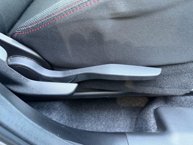 スイフトスポーツ ベースグレード　１年保証（走行距離無制限）　ワンオーナー　６ＭＴ　セーフティーパッケージ　全方位カメラ　ＧＲｅｄｄｙエアロキット　ＴＥＩＮ車高調　ＥＮＫＥＩホイール　純正メモリナビ　純正ナビ連動ドラレコ　ＥＴＣ（39枚目）