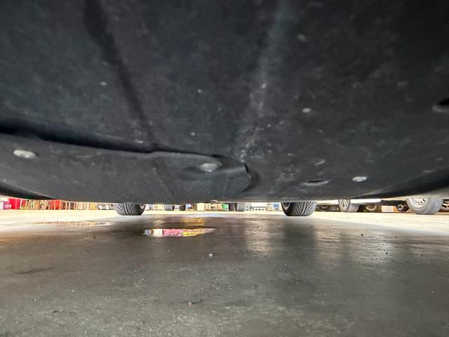 スイフトスポーツ ベースグレード　１年保証（走行距離無制限）　ワンオーナー　６ＭＴ　セーフティーパッケージ　全方位カメラ　ＧＲｅｄｄｙエアロキット　ＴＥＩＮ車高調　ＥＮＫＥＩホイール　純正メモリナビ　純正ナビ連動ドラレコ　ＥＴＣ（64枚目）