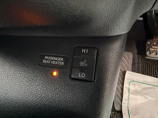 プリウス Ａツーリングセレクション　１年保証（走行距離無制限）　ハーフレザーシート　シートヒーター　トヨタセーフティーセンス　ヘッドアップディスプレイ　社外９インチナビ　デジタルインナーミラー（前後ドラレコ付き）　Ｂカメラ　ＥＴＣ（31枚目）