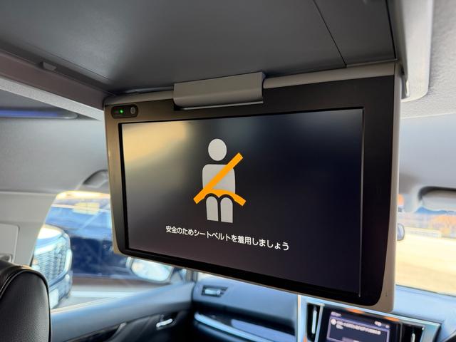 アルファード ２．５Ｓ　１年保証（走行距離無制限）　ワンオーナー　７人乗り　純正ＣＤ／ＤＶＤデッキ　シートカバー　トヨタセーフティーセンス　両側パワースライドドア　純正ドライブレコーダー　純正リアモニタ　ＥＴＣ　Ｂカメラ（12枚目）