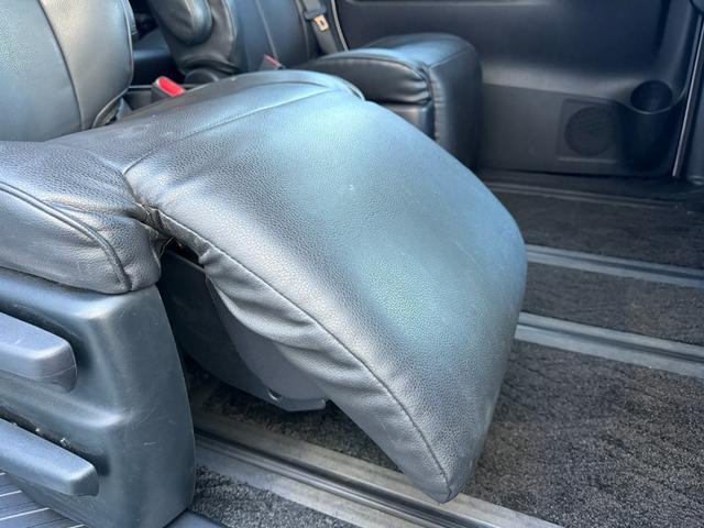 アルファード ２．５Ｓ　１年保証（走行距離無制限）　ワンオーナー　７人乗り　純正ＣＤ／ＤＶＤデッキ　シートカバー　トヨタセーフティーセンス　両側パワースライドドア　純正ドライブレコーダー　純正リアモニタ　ＥＴＣ　Ｂカメラ（37枚目）